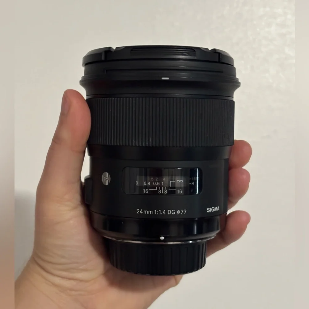 Sigma 24mm f/1.4 ART DG Wide-Angle Lens FOR NIKON Make me an offer